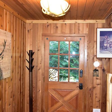 Quiet And Comfy 3Bed/2Bath - Chalet With Hot Tub. Cedar Exteriör bild