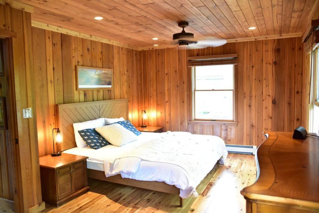 Quiet And Comfy 3Bed/2Bath - Chalet With Hot Tub. Cedar Exteriör bild