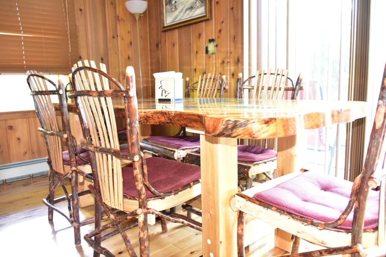 Quiet And Comfy 3Bed/2Bath - Chalet With Hot Tub. Cedar Exteriör bild