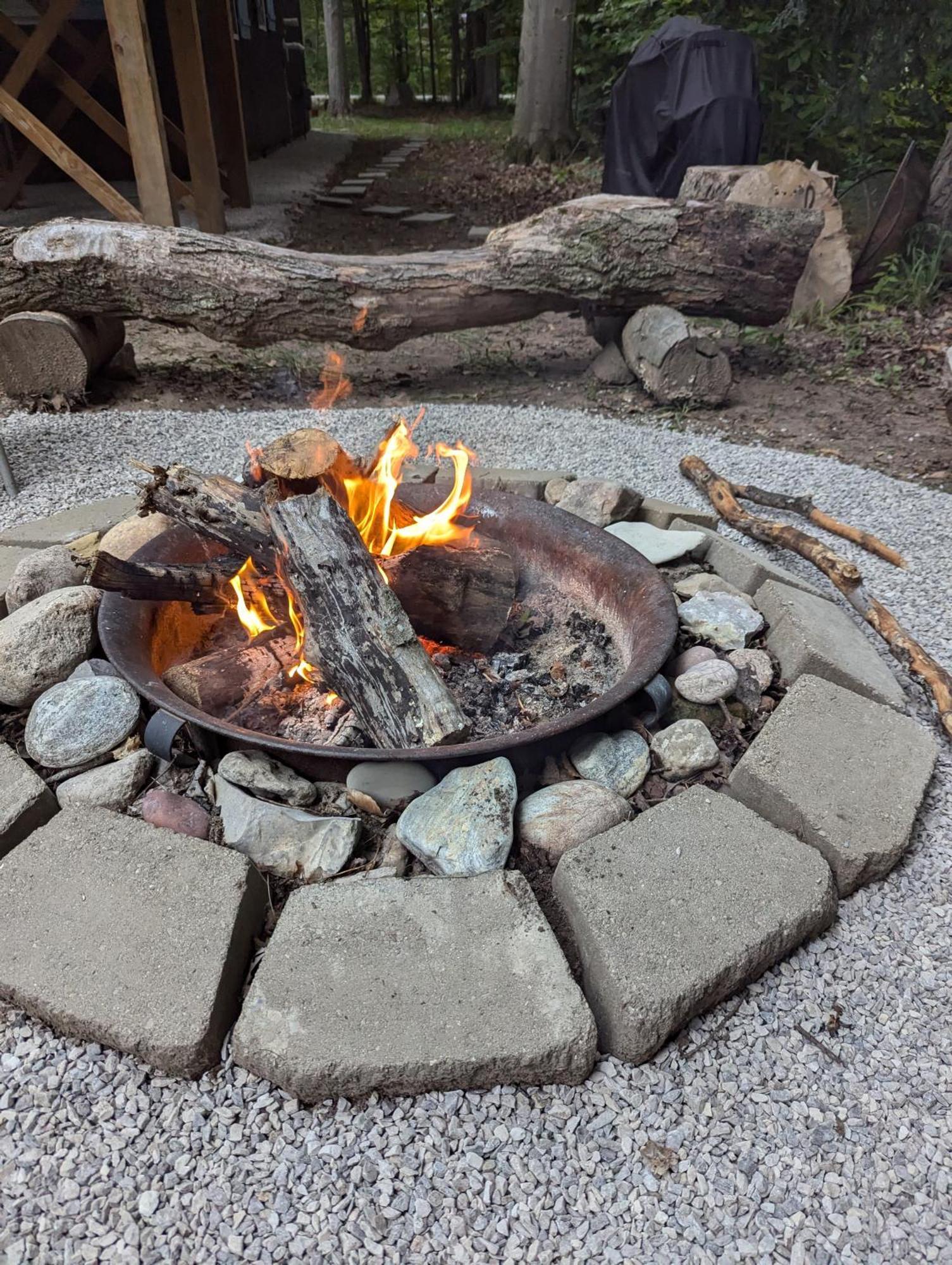 Quiet And Comfy 3Bed/2Bath - Chalet With Hot Tub. Cedar Exteriör bild